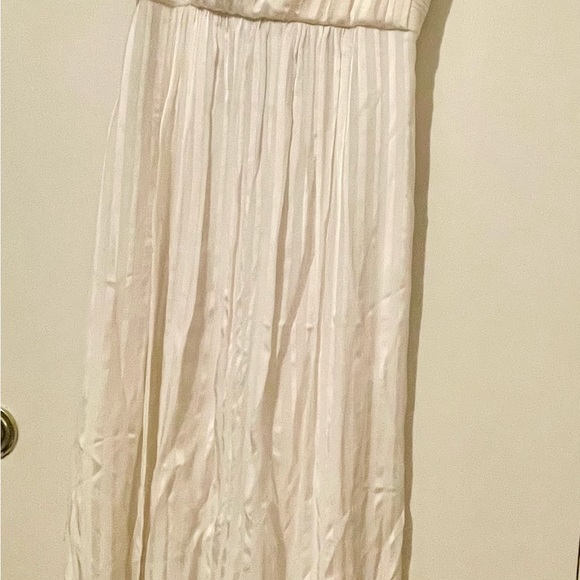 NWT-BCBG Maxazria SILK SATIN WHITE GOWN GODDESS DRESS WEDDING - Picture 5 of 7